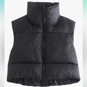 Black Puffer Vest, size medium, cropped puffer vest, outdoor vest